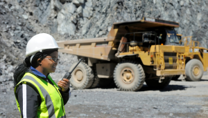 Mujeres en minería